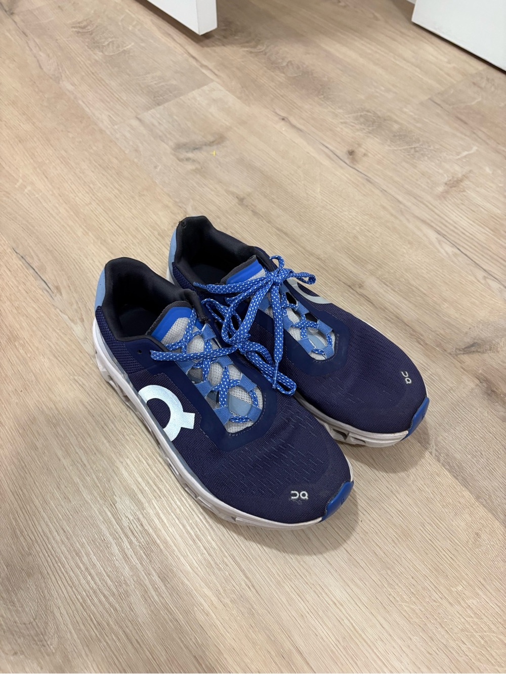 On Cloud Cloudmonster Running Shoes Size 7.5
